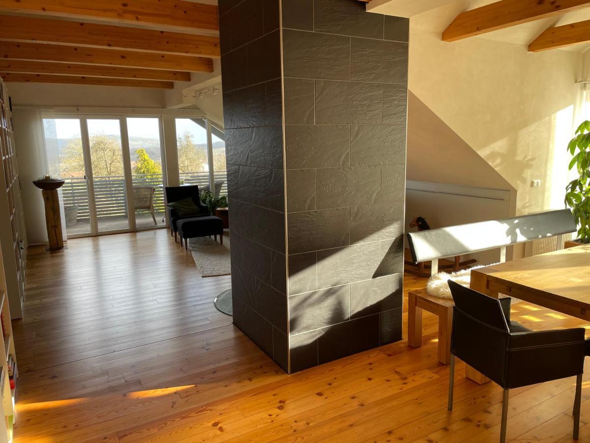 Ferienwohnung Nussbaum-Nest ハウゼン エクステリア 写真
